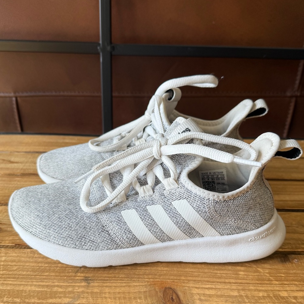 adidas Womens Cloudfoam Pure 2.0